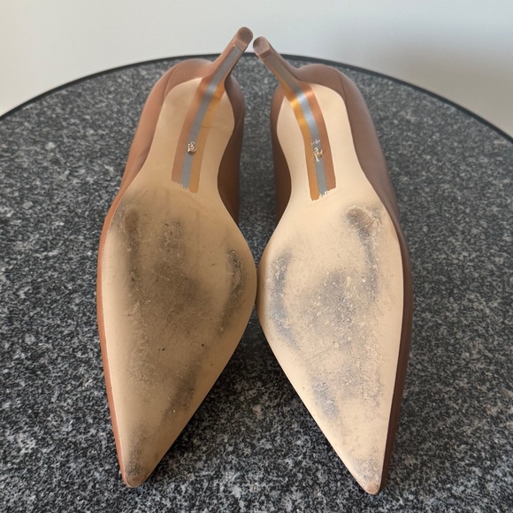 Sam Edelman Vienna Pointed Toe Heel - Saddle Leather - Picture 4 of 4